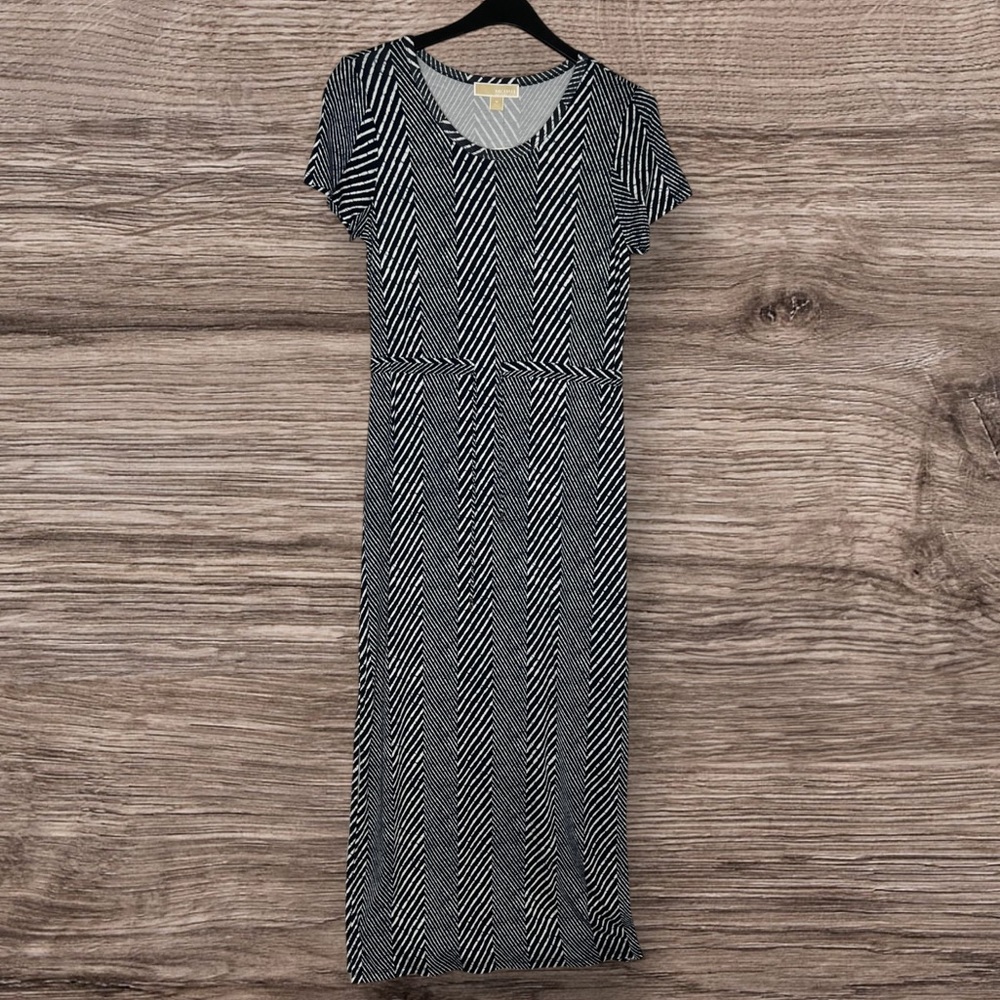Chic and Sleek: Michael Kors Women's Maxi Dress